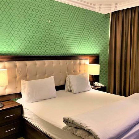 Lancaster Hotel Apartments Dahiet Alrasheed Ammán Exteriér fotografie