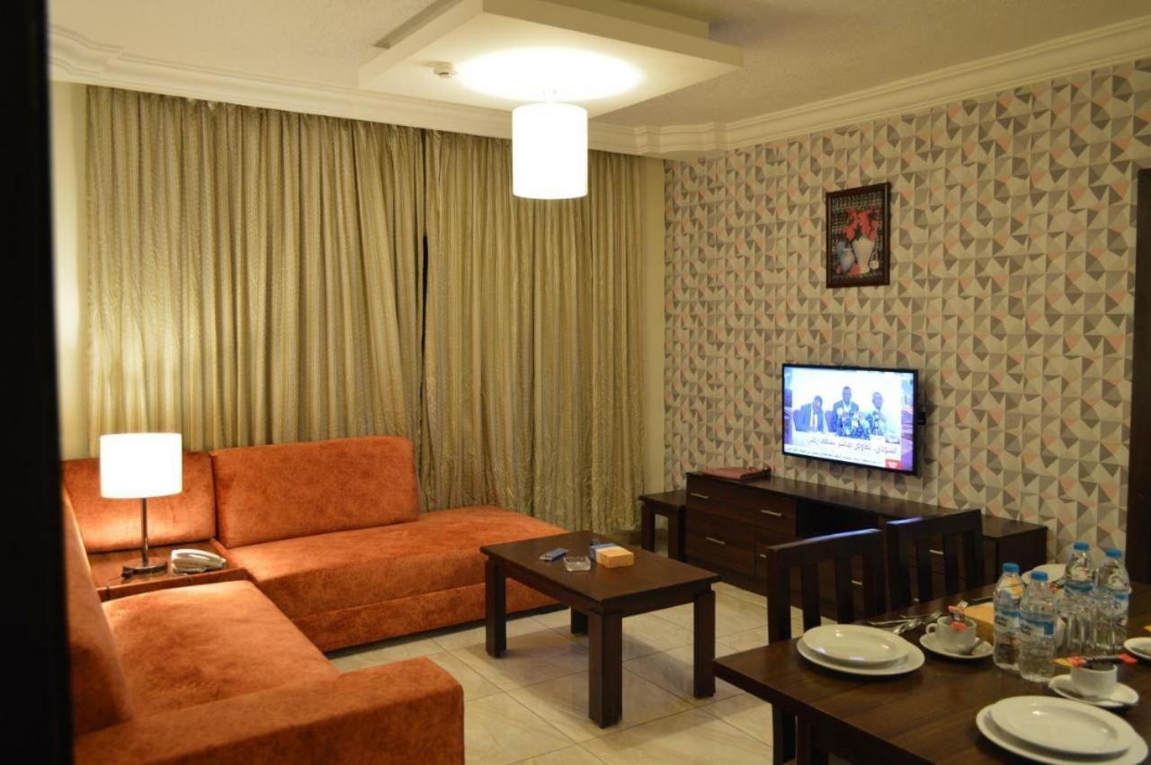 Lancaster Hotel Apartments Dahiet Alrasheed Ammán Exteriér fotografie