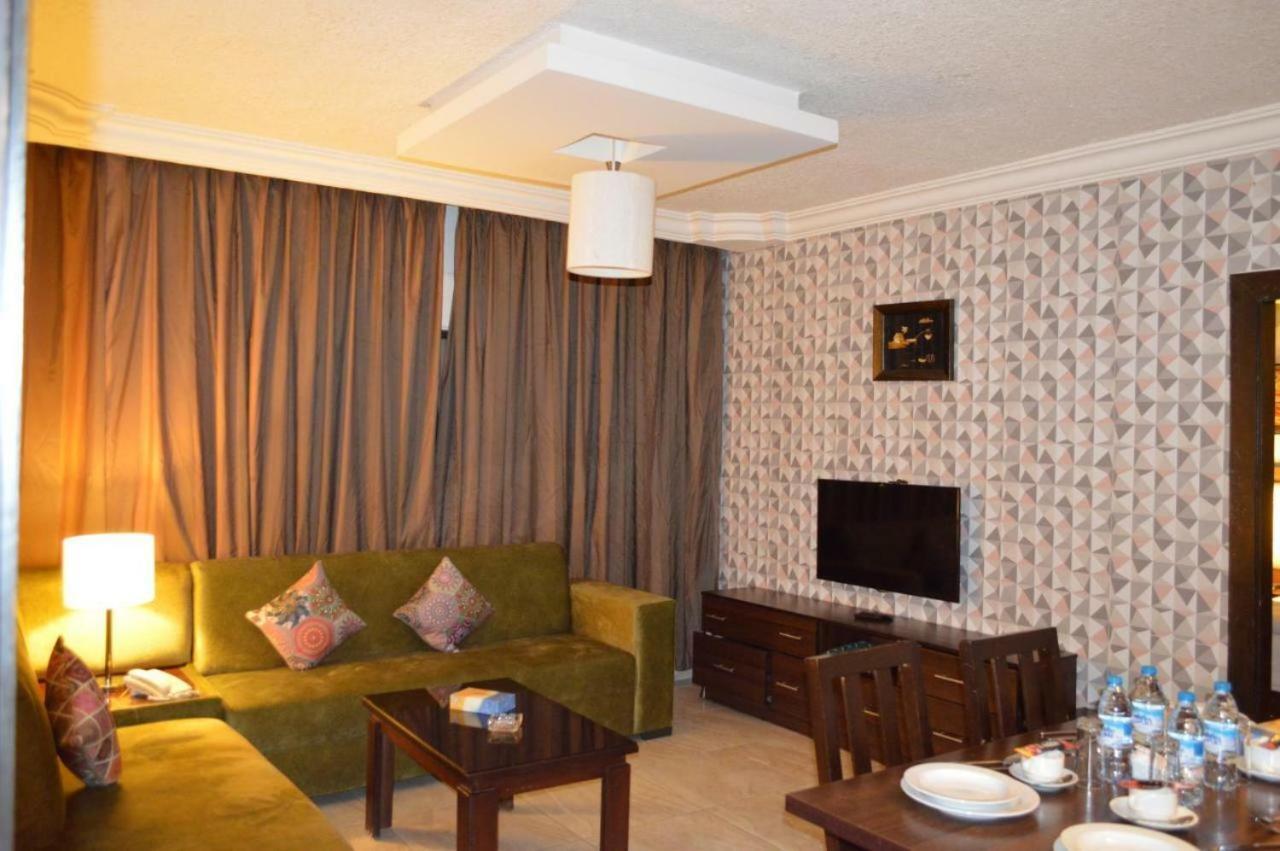 Lancaster Hotel Apartments Dahiet Alrasheed Ammán Exteriér fotografie